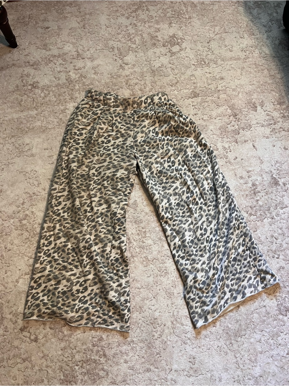 Aerie Leopard Print Wide-Leg Lounge Pants - Neutral Tones (cake batter)